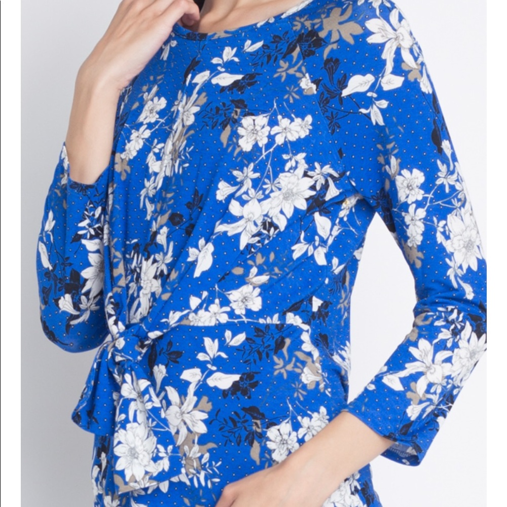 Floral royal blue tie top - Picture 4 of 6